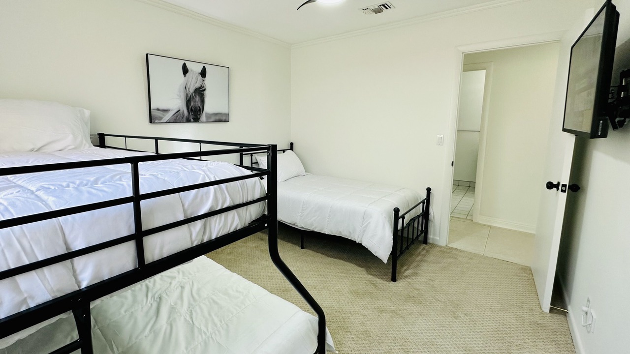 Photo of Bedroom in Paradise