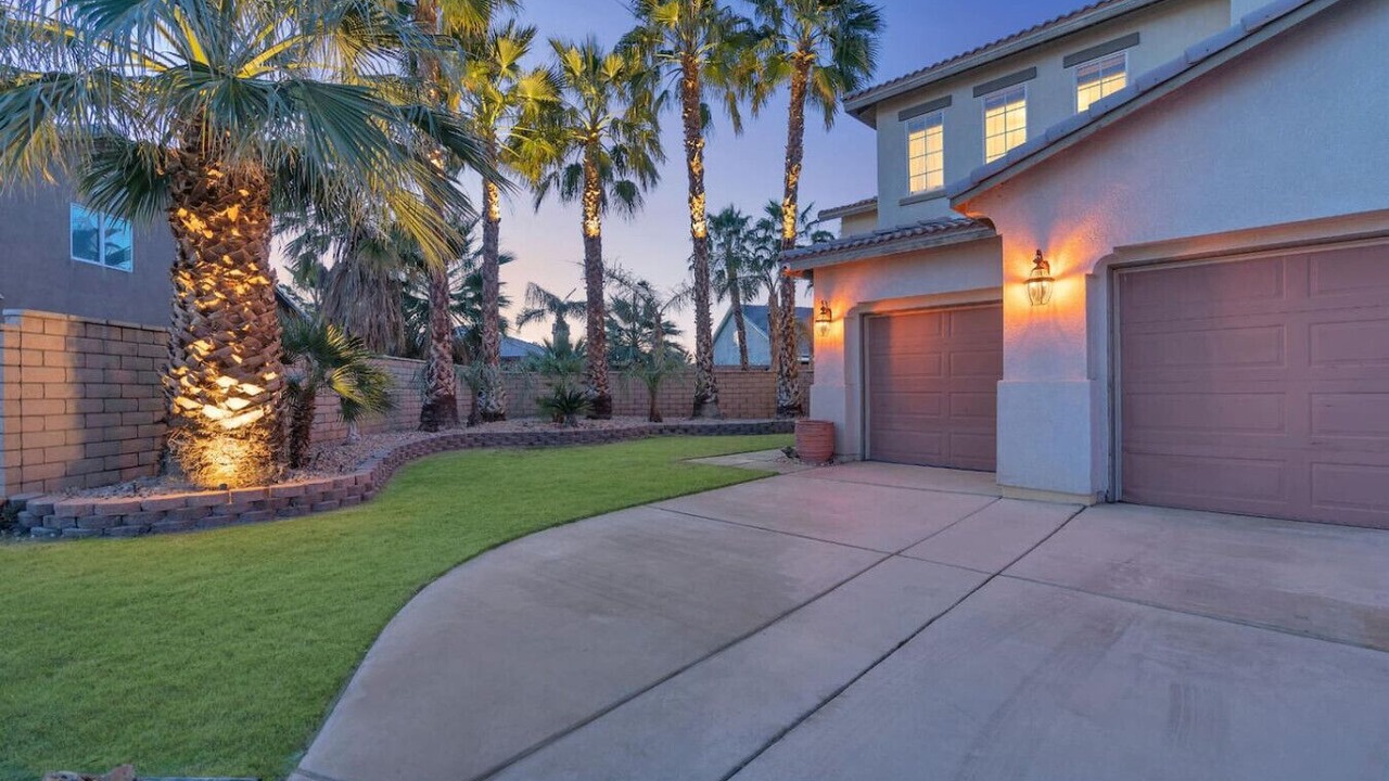 Photo of Patio Balcony in Indio
