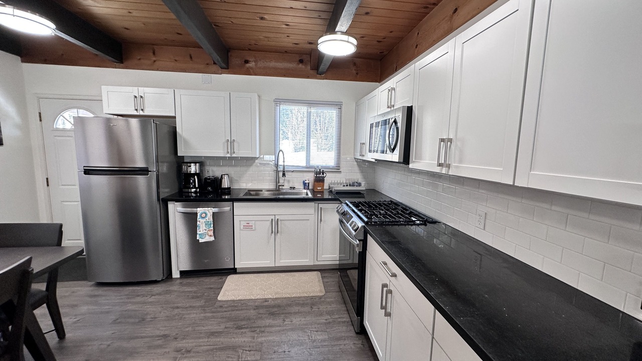 Photo of Kitchen in North Upper Truckee