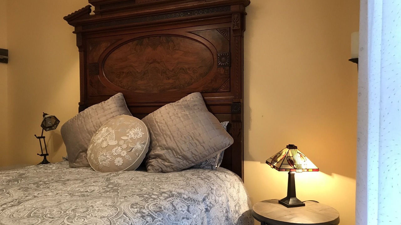 Photo of Bedroom in Yountville