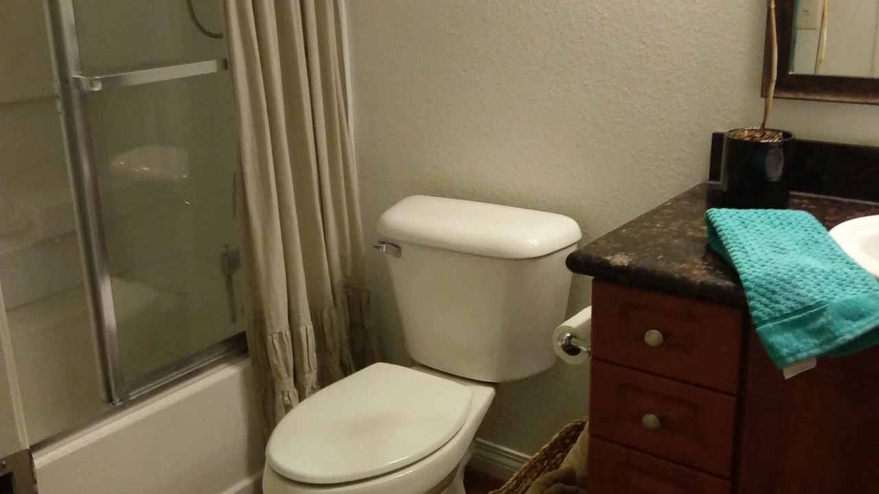 Photo of Bathroom in Bay Terraces