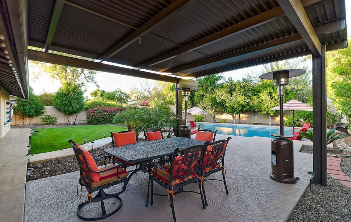 Photo of Outdoor in Paradise Valley Village