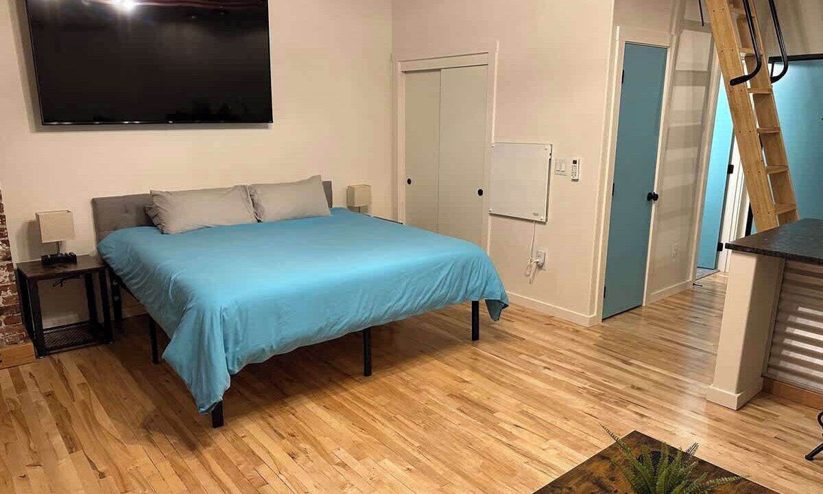 Photo of Bedroom in Redmond