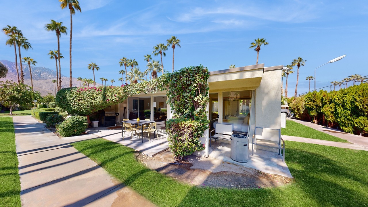 Photo of Outdoor in Araby Commons