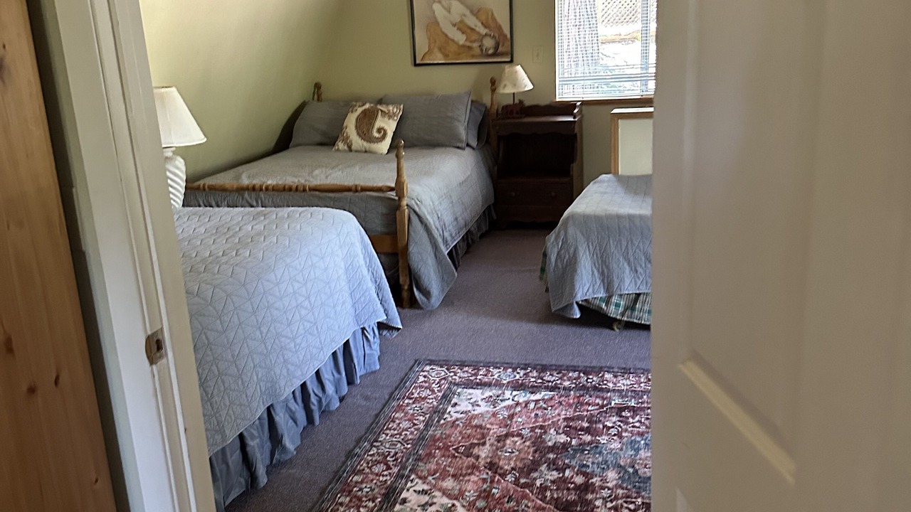Photo of Bedroom in Peninsula Village