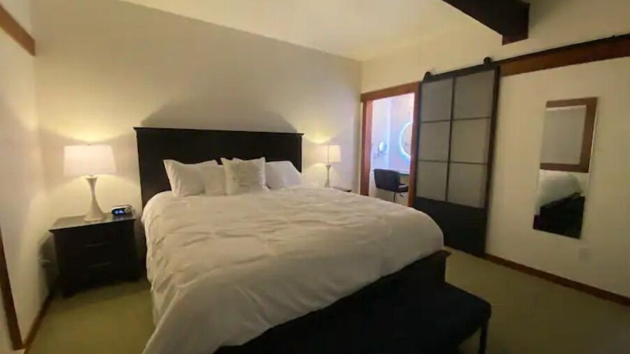 Photo of Bedroom in Graeagle