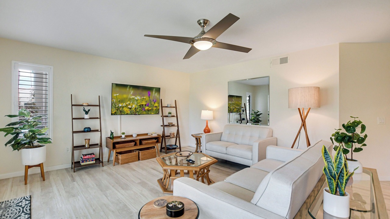 Photo of Livingroom in Cathedral City