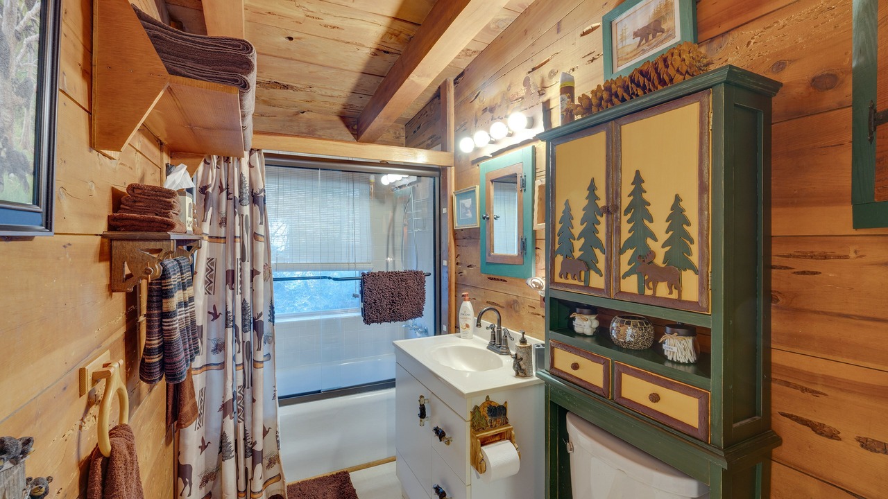 Photo of Bathroom in Camp Connell