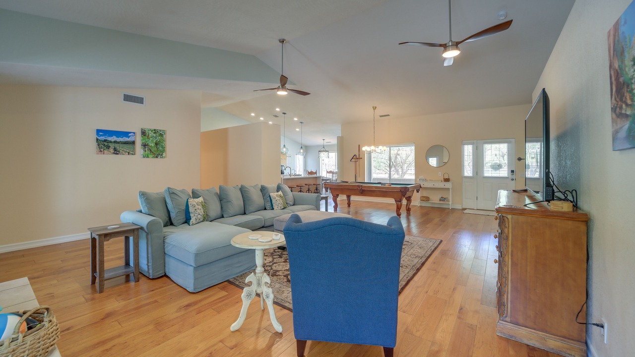 Photo of Livingroom in Camp Verde