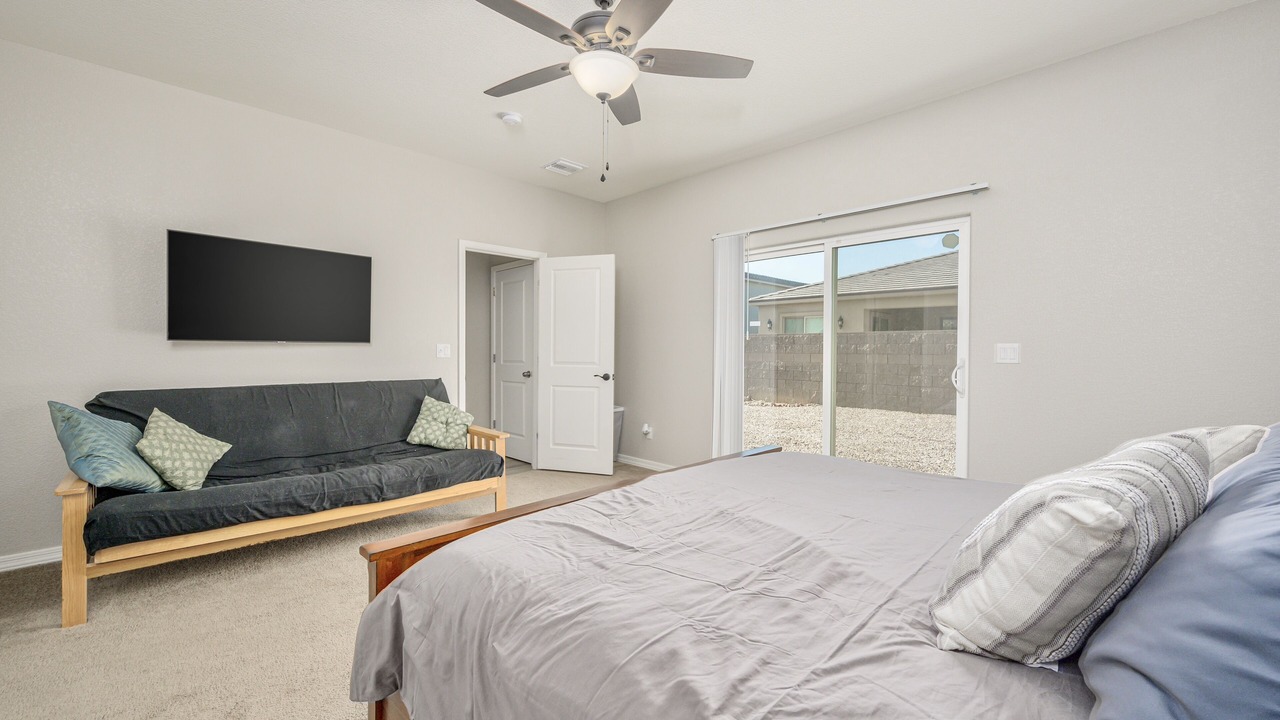 Photo of Bedroom in Mohave Valley