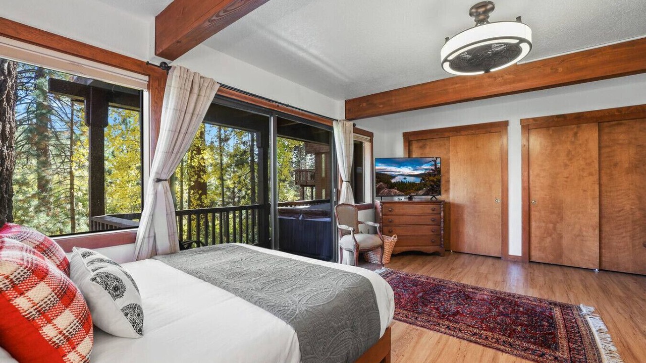 Photo of Bedroom in Zephyr Cove