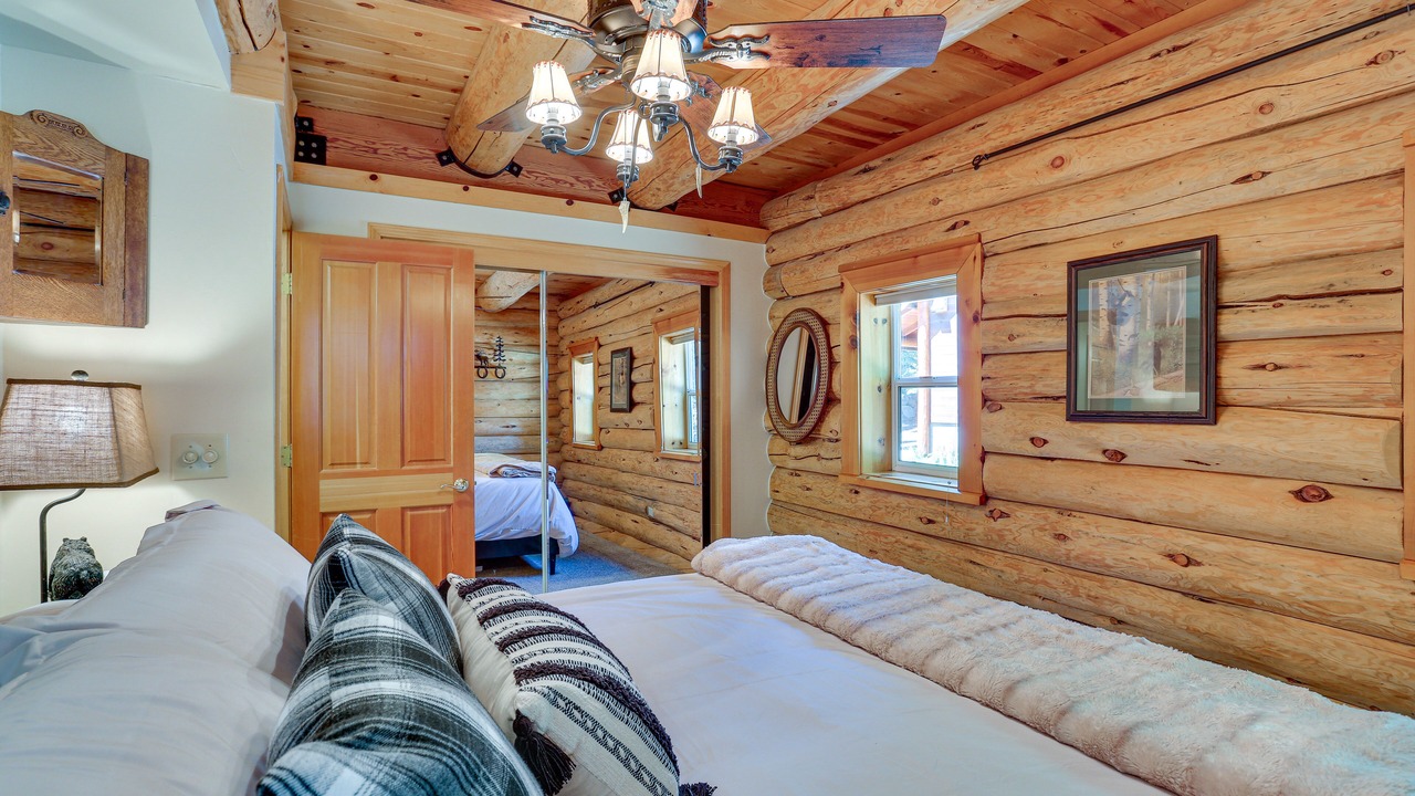 Photo of Bedroom in Lake Almanor Country Club