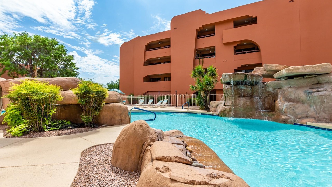 Photo of Outdoor in Paradise Valley Village