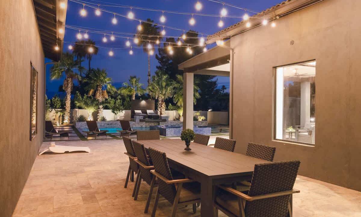 Photo of Outdoor in Avant