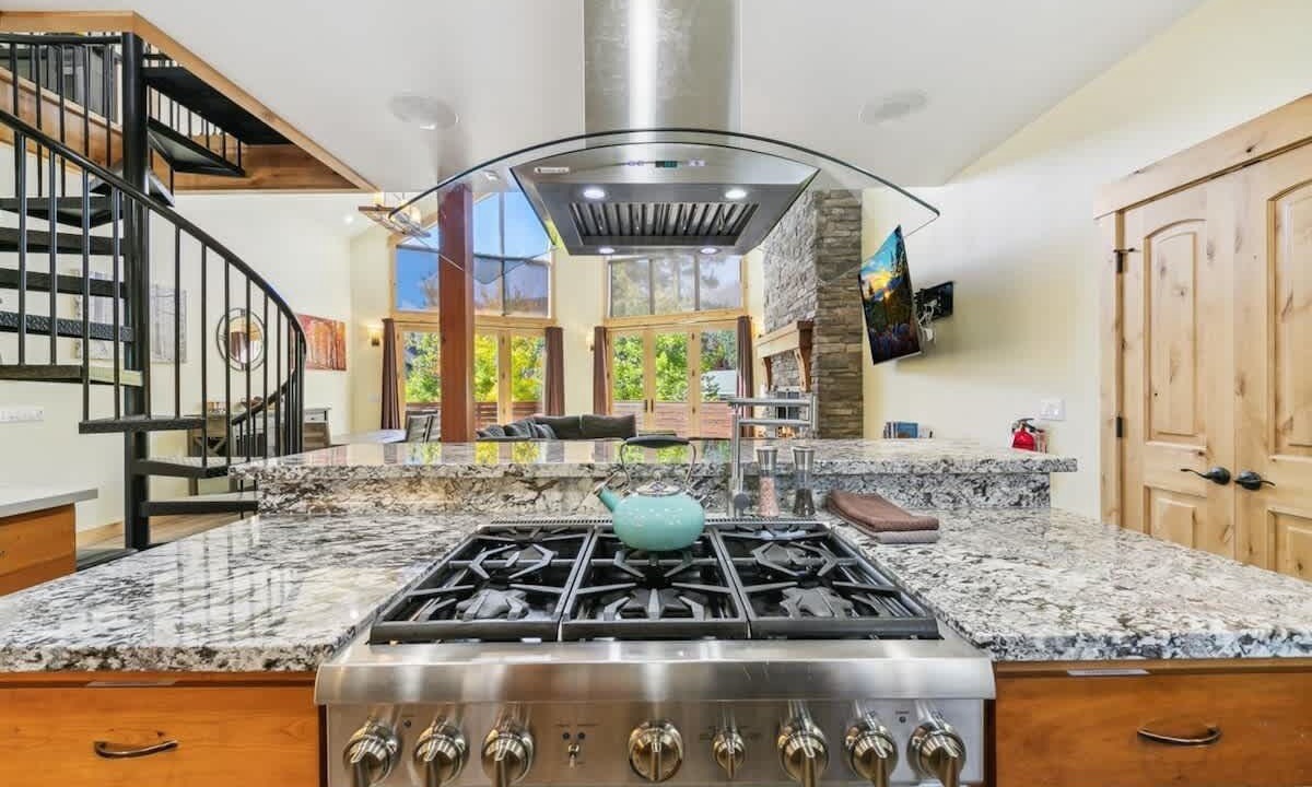 Photo of Kitchen in Mountain View Estates