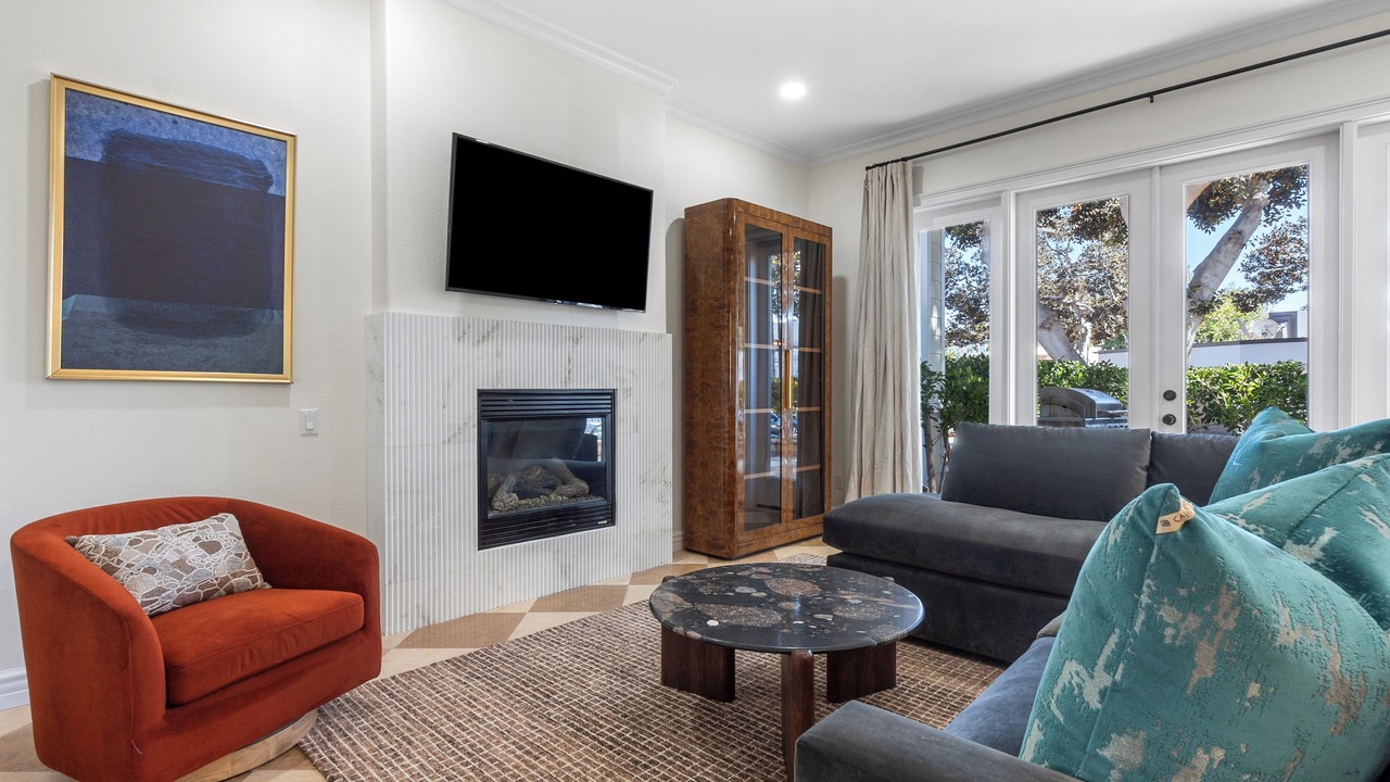 Photo of Livingroom in Corona del Mar