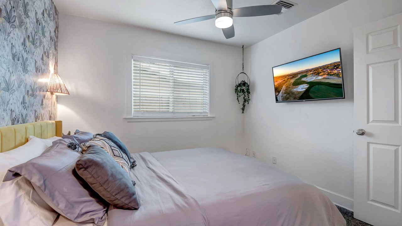Photo of Bedroom in Camelback East