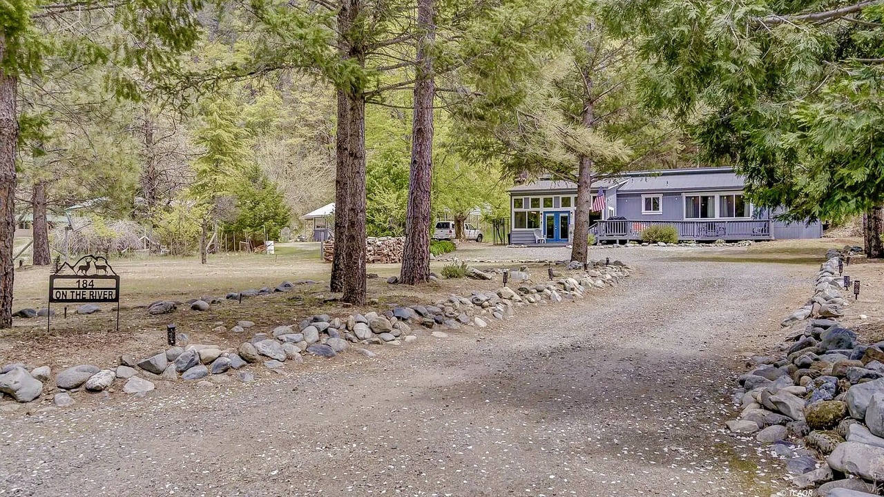 Photo of Outdoor in Douglas City