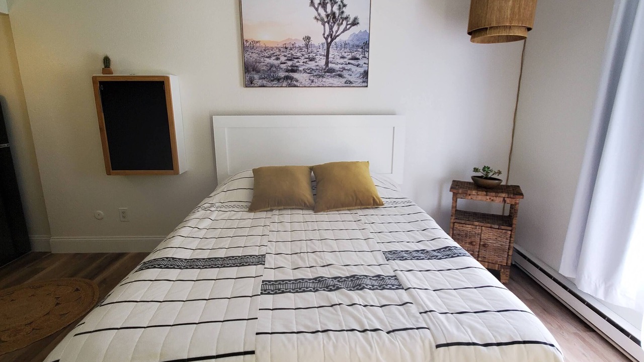 Photo of Bedroom in Del Mar Heights