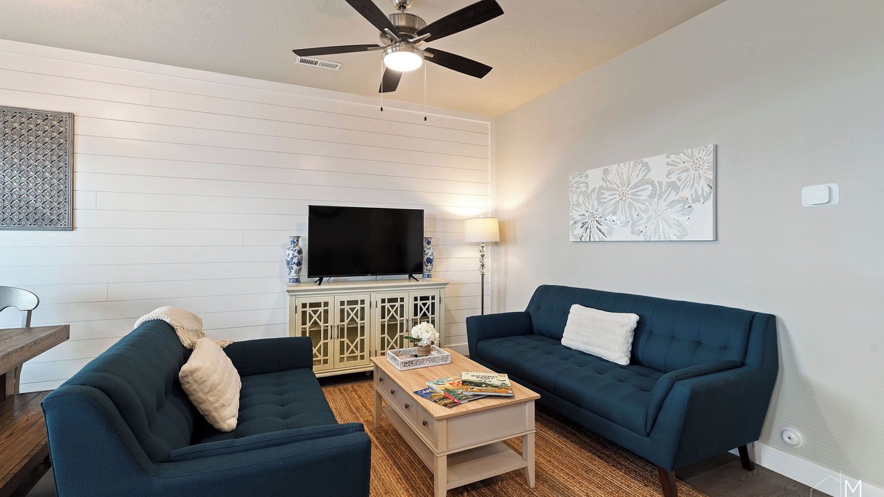 Photo of Livingroom in Cedar City