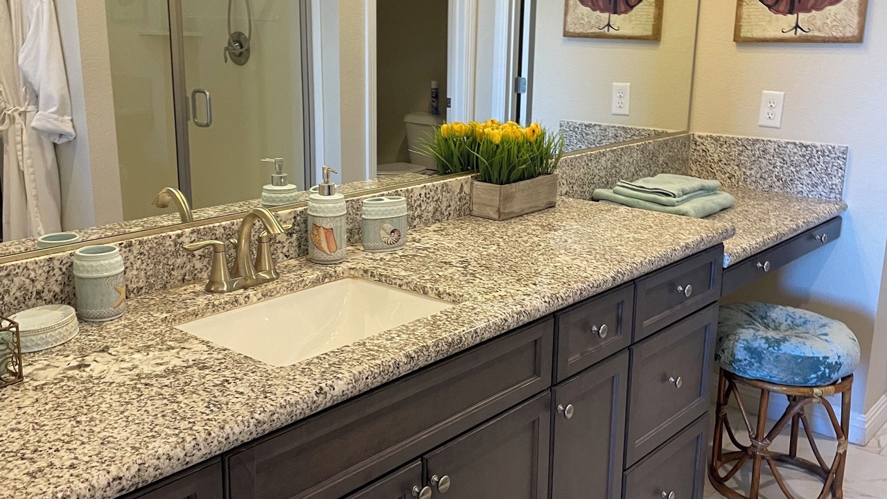 Photo of Bathroom in Calico Ridge