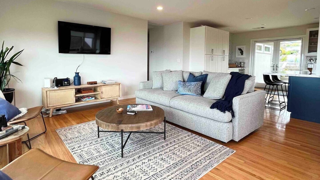 Photo of Livingroom in El Cerrito