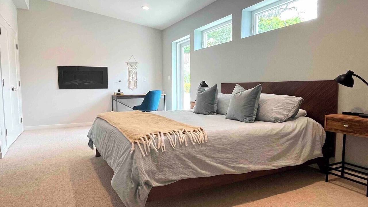 Photo of Bedroom in El Cerrito