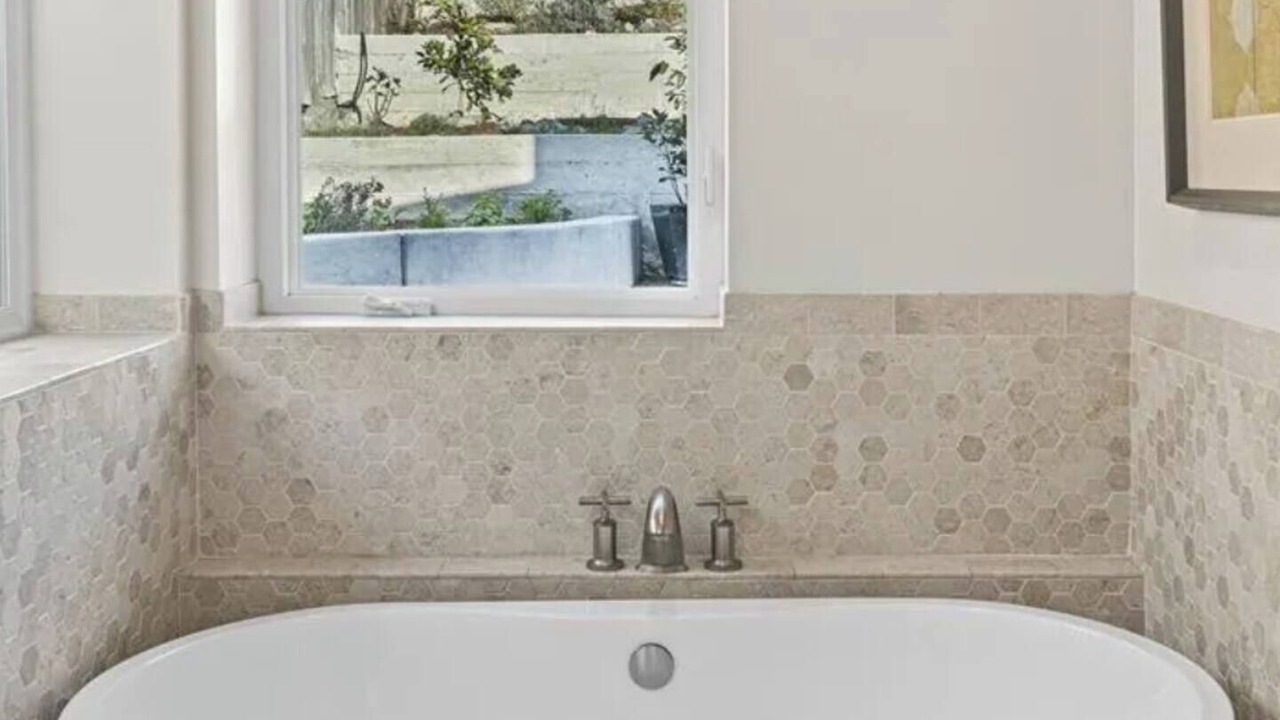 Photo of Bathroom in El Cerrito