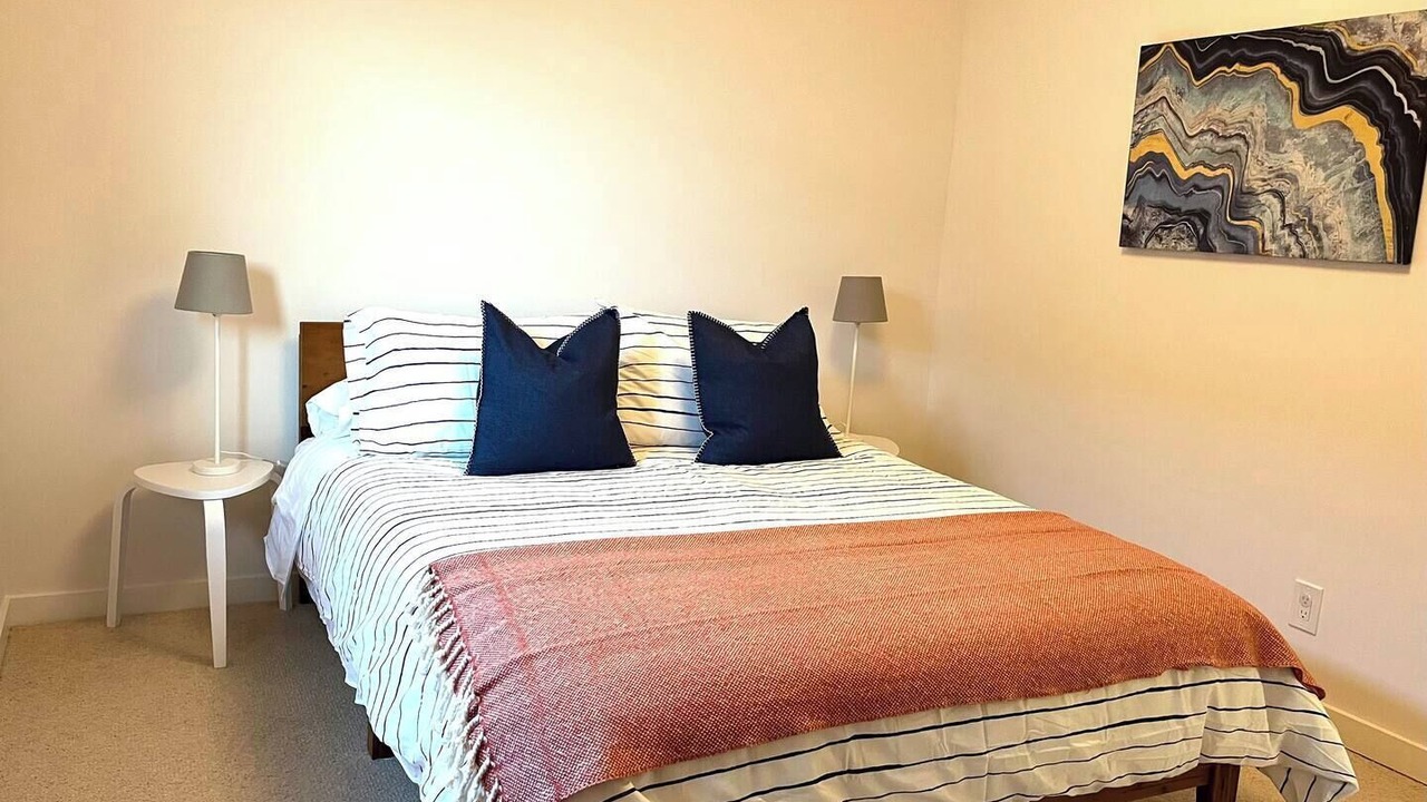 Photo of Bedroom in El Cerrito