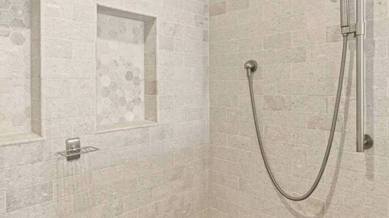 Photo of Bathroom in El Cerrito