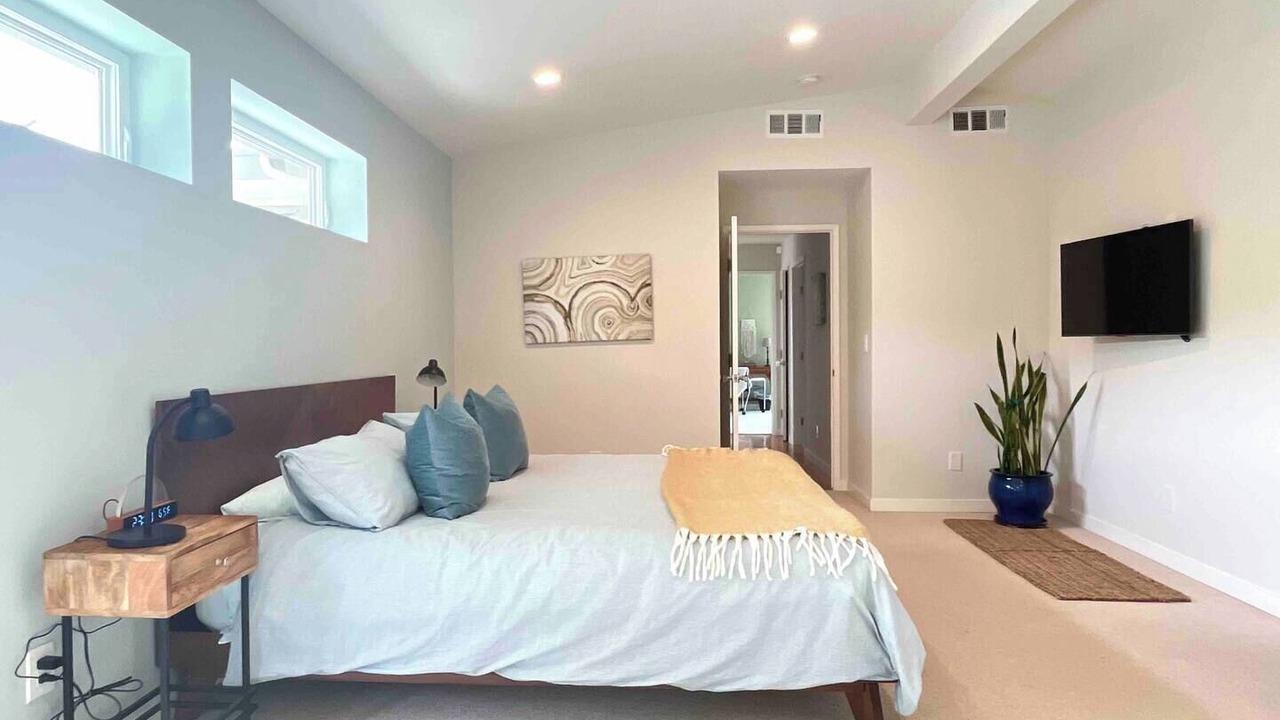 Photo of Bedroom in El Cerrito