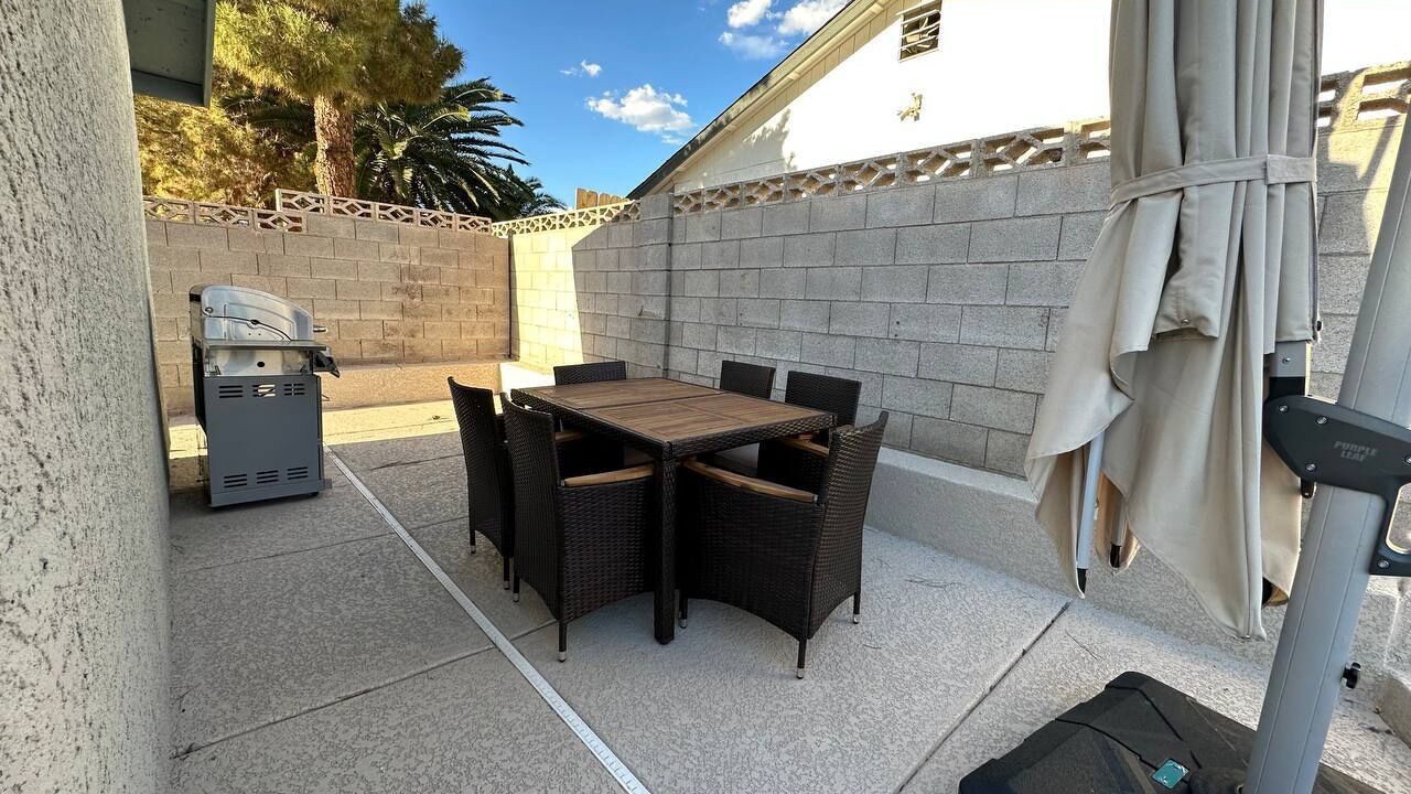 Photo of Outdoor in Green Valley North