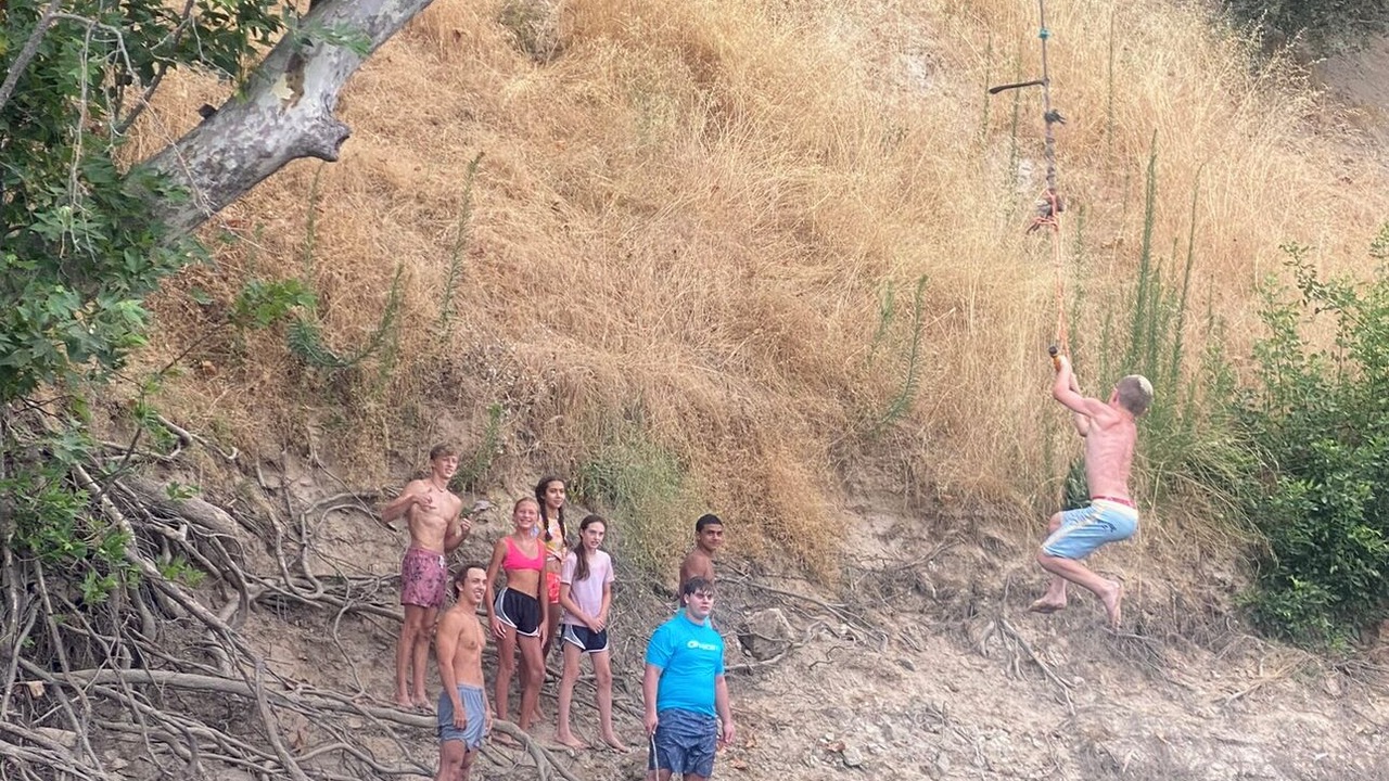 Photo of Outdoor in Raisin