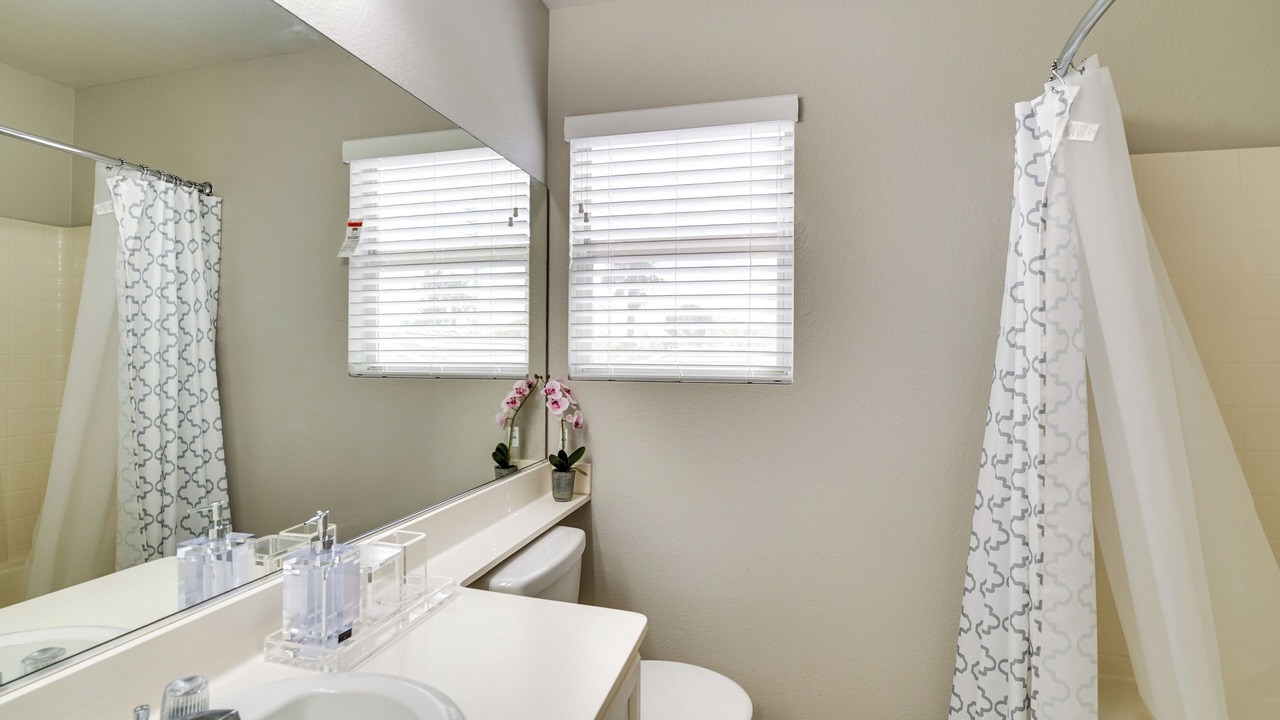 Photo of Bathroom in Silverado Ranch