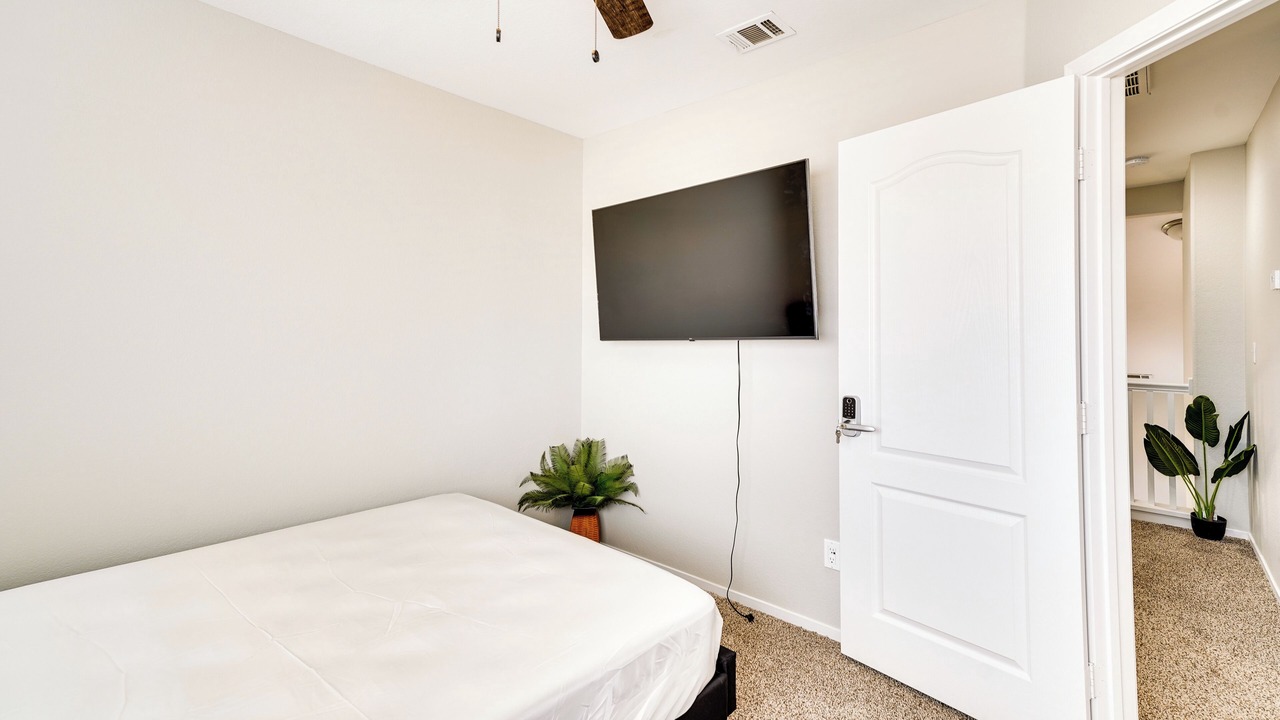Photo of Bedroom in Silverado Ranch