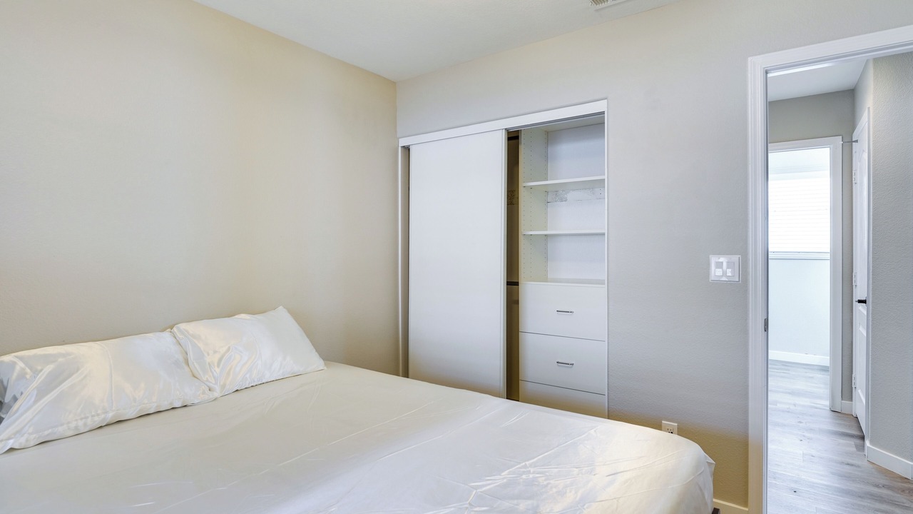 Photo of Bedroom in Silverado Ranch