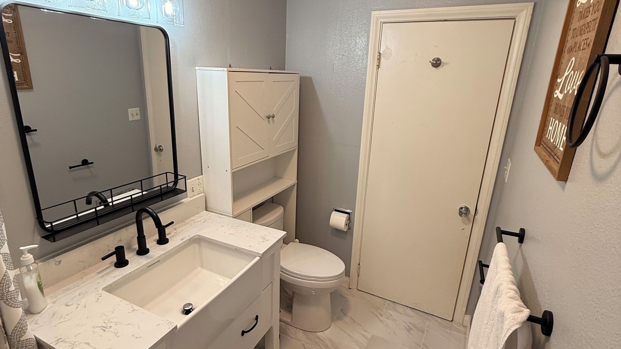 Photo of Bathroom in Fawnskin