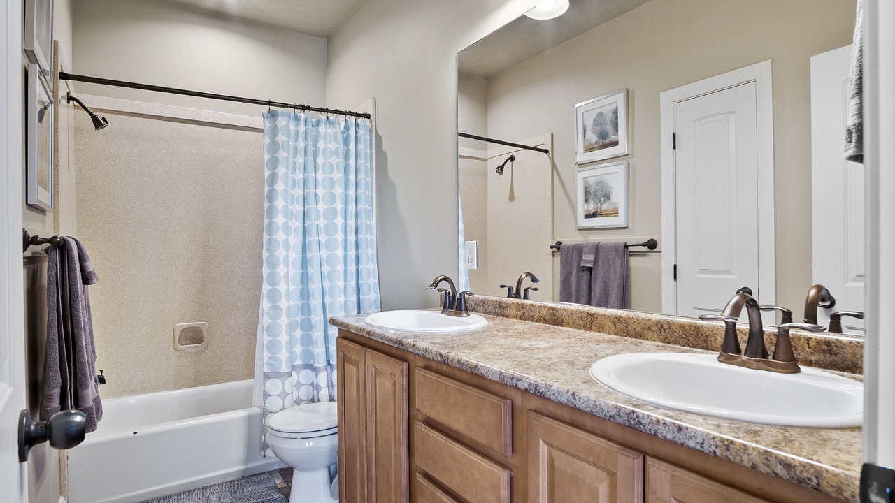 Photo of Bathroom in La Verkin