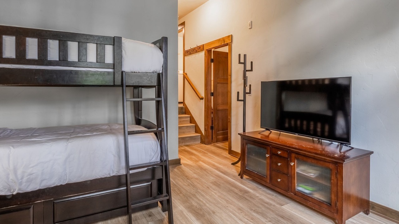 Photo of Bedroom in Woodwinds