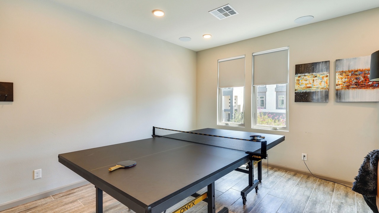 Photo of Bedroom in Enterprise