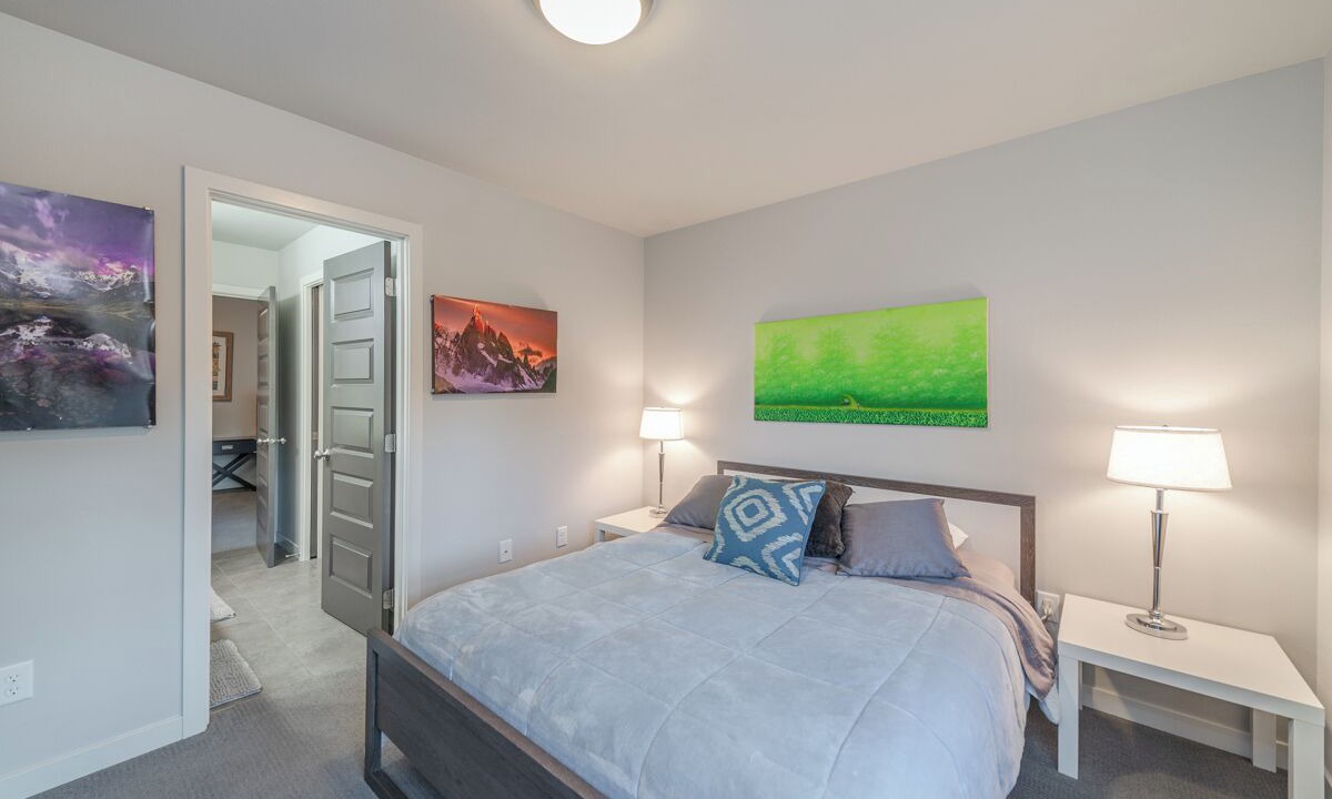Photo of Bedroom in Old Farm District