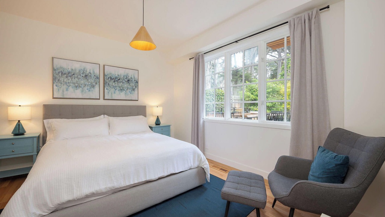 Photo of Bedroom in Montara