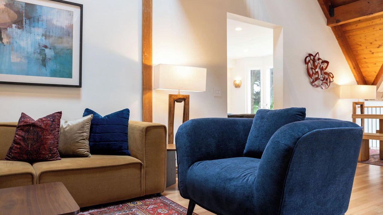 Photo of Livingroom in Montara