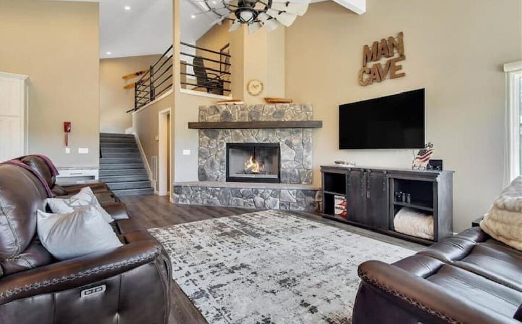 Photo of Livingroom in Oak Shores