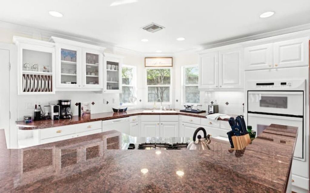 Photo of Kitchen in Oak Shores