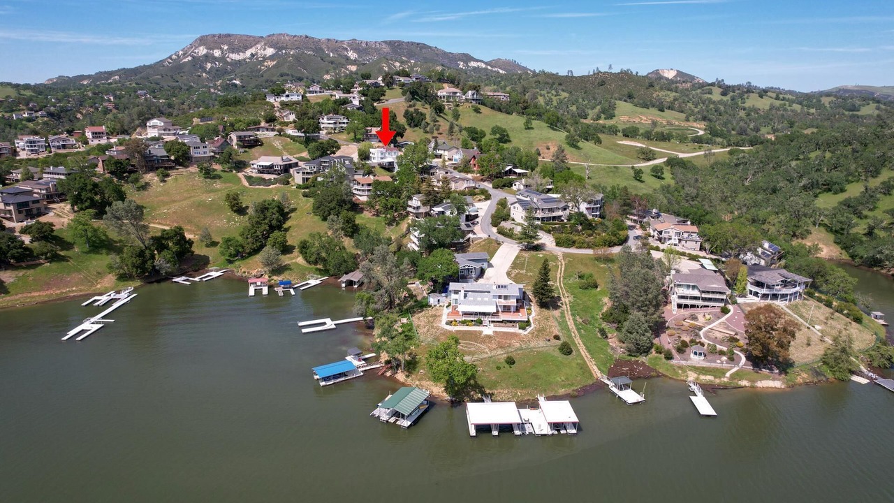 Photo of Outdoor in Oak Shores