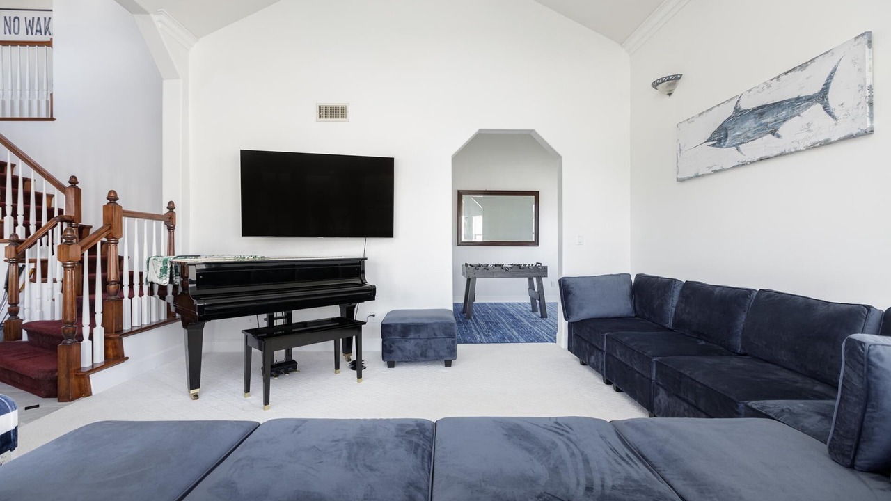 Photo of Livingroom in Oak Shores