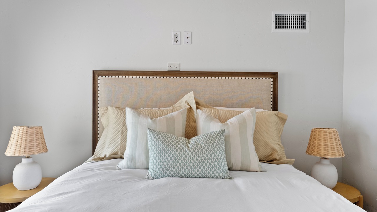 Photo of Bedroom in Corona del Mar