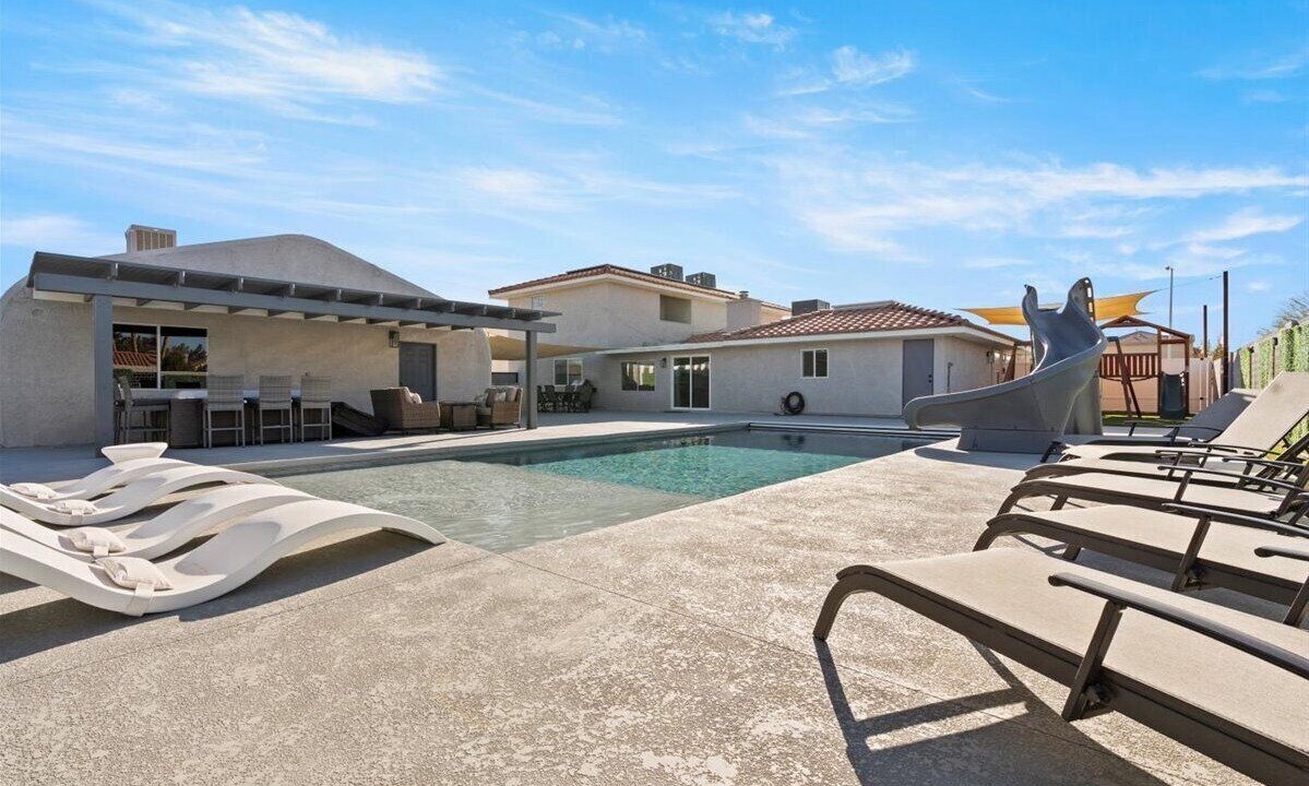 Photo of Outdoor in Monarch Estates