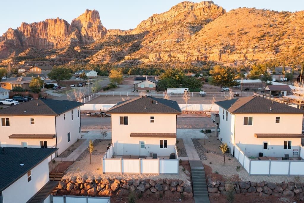 Photo of Others in Hildale